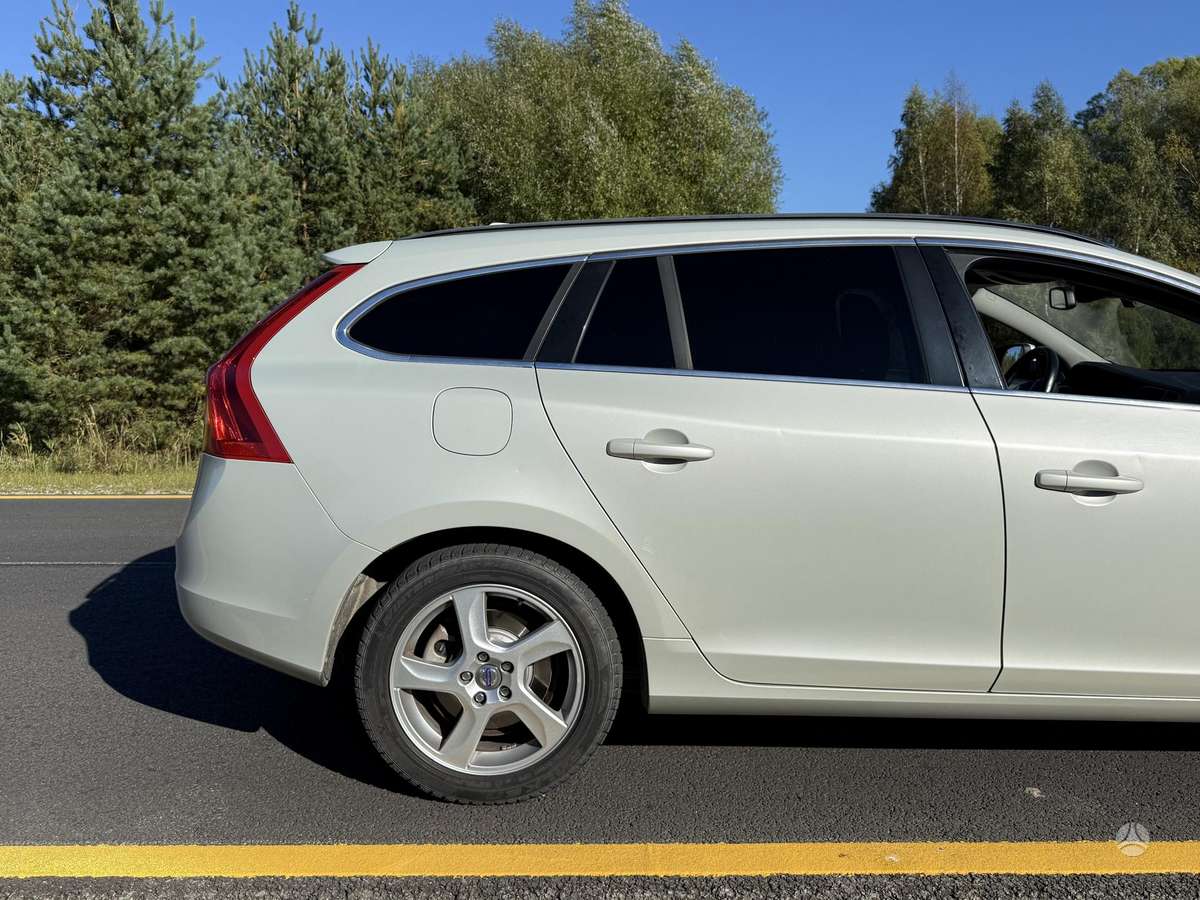 Volvo V60, 2.0 l., wagon