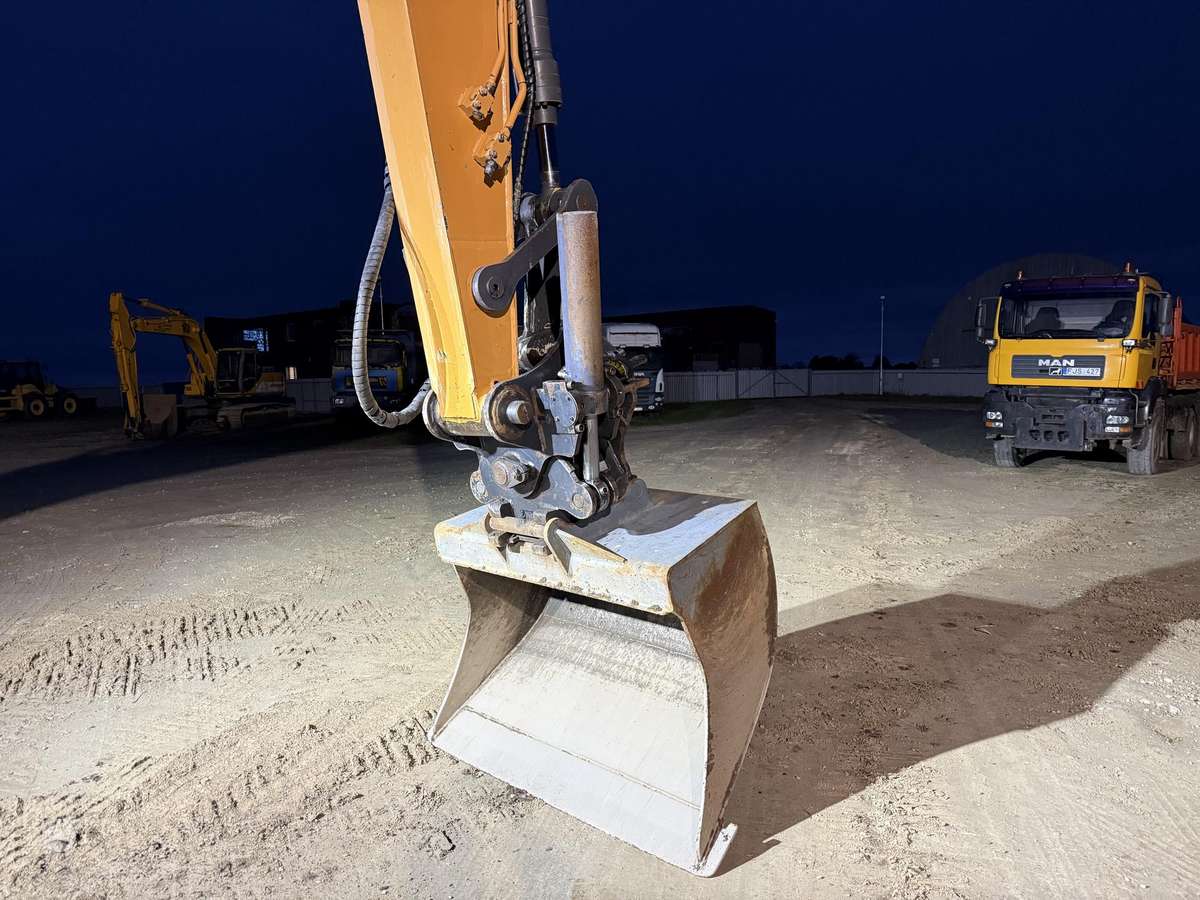 Case CX 180 D , 20 ton, excavator