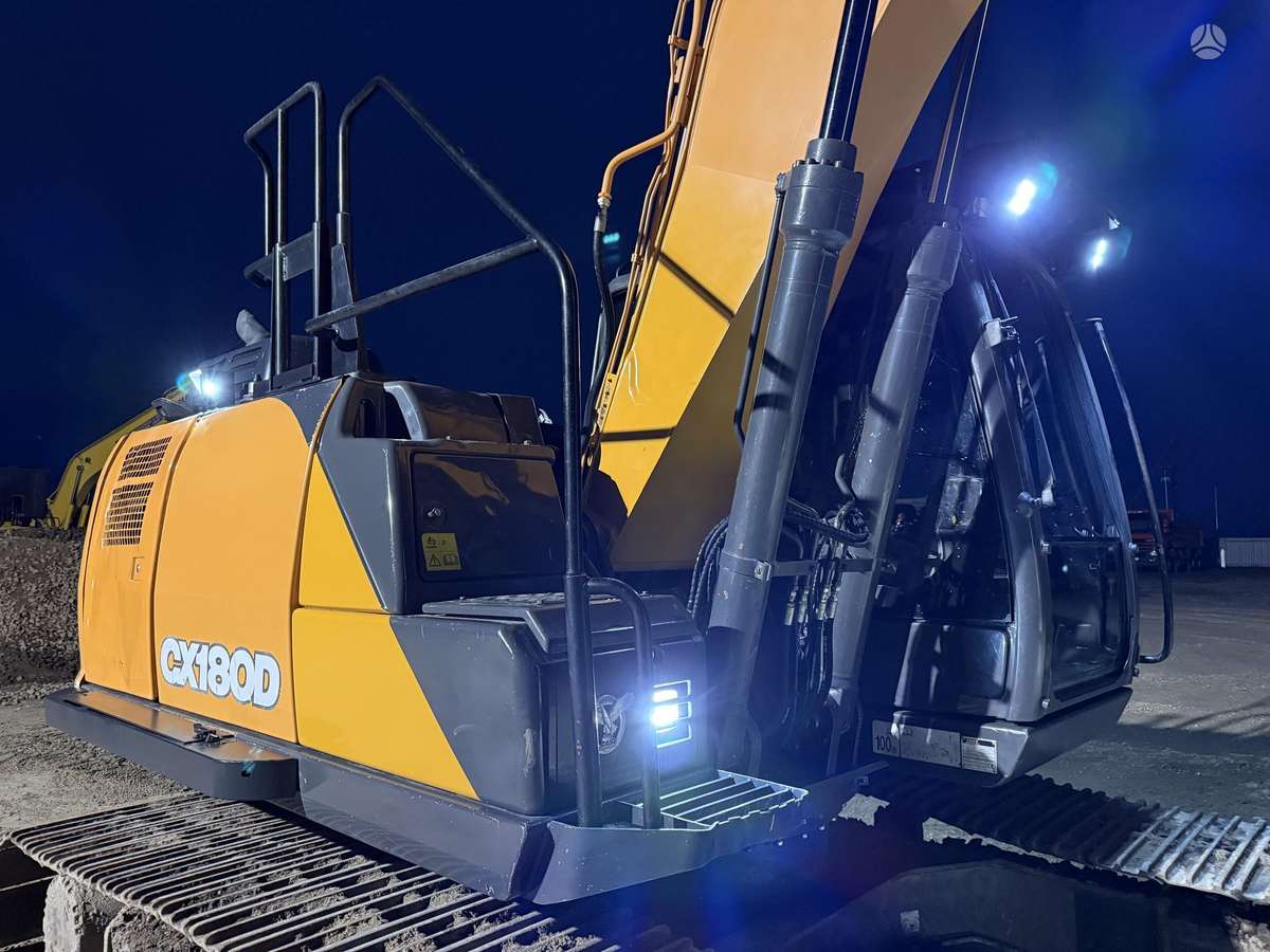Case CX 180 D , 20 ton, excavator