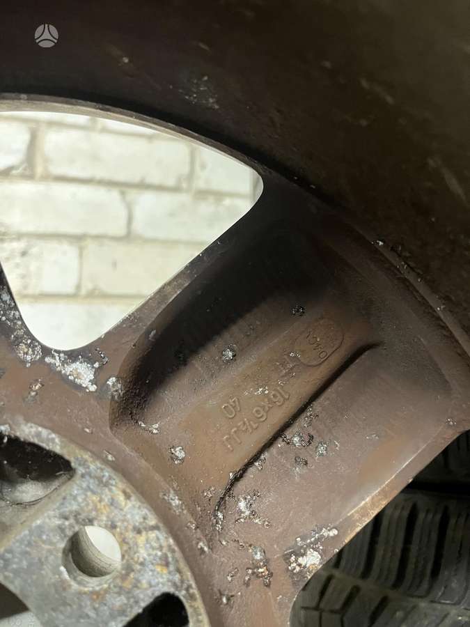 Nissan, lengvojo lydinio, R16