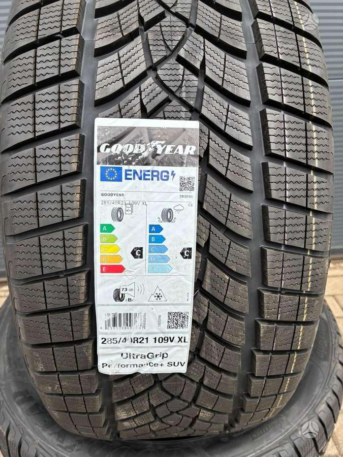 Goodyear UltraGrip Performance SUV, зимние 285/40 R21