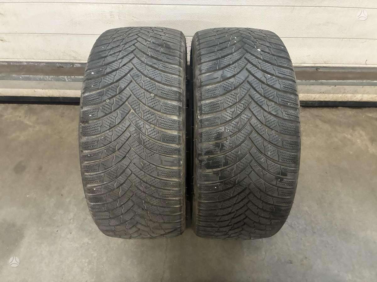 Firestone, зимние 225/40 R18