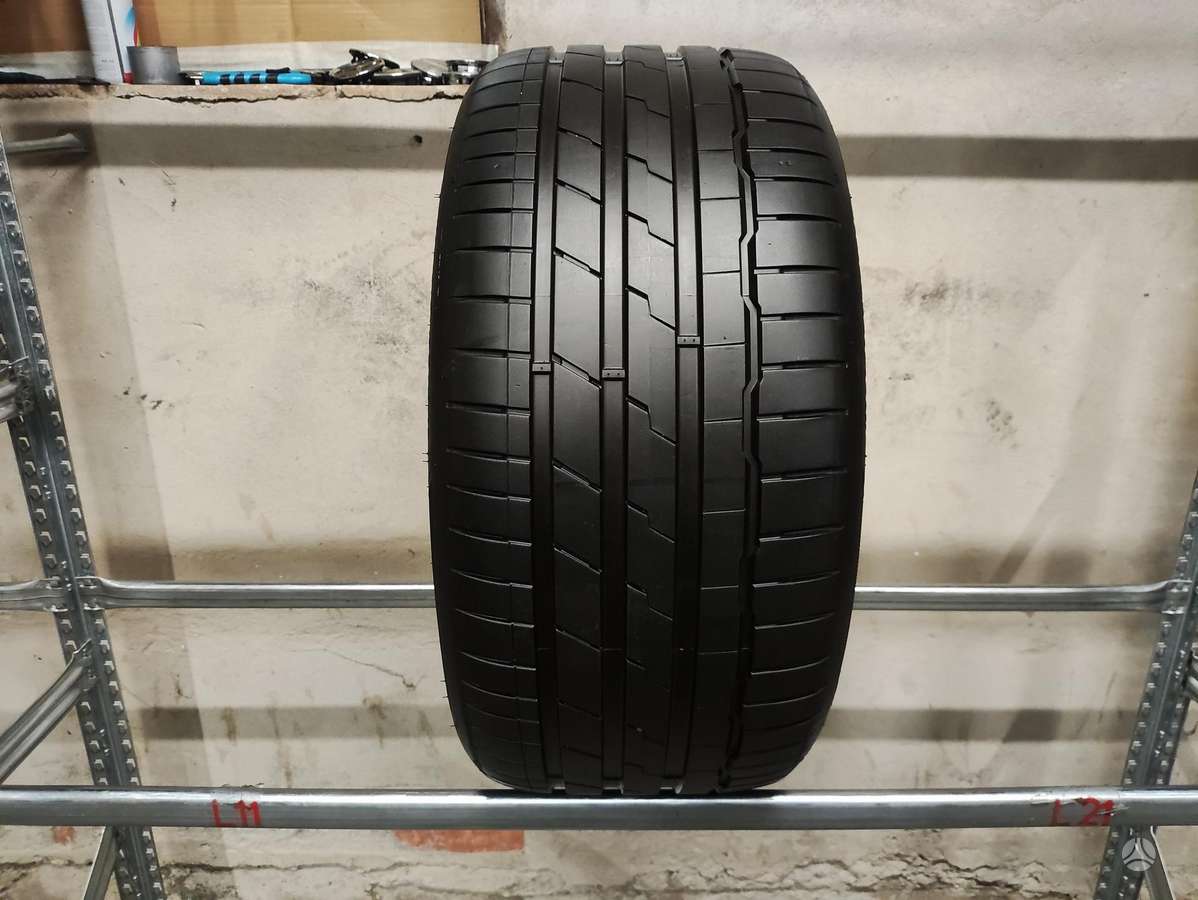 Hankook Ventus S1 Evo 3 apie 7mm, vasaras 285/40 R19 | A32742044