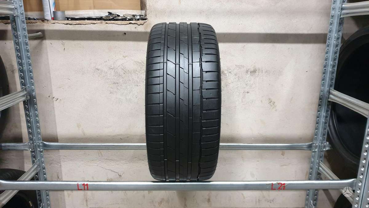 Hankook Ventus S1 Evo 3 apie 7mm, summer 255/35 R20 | A32742164