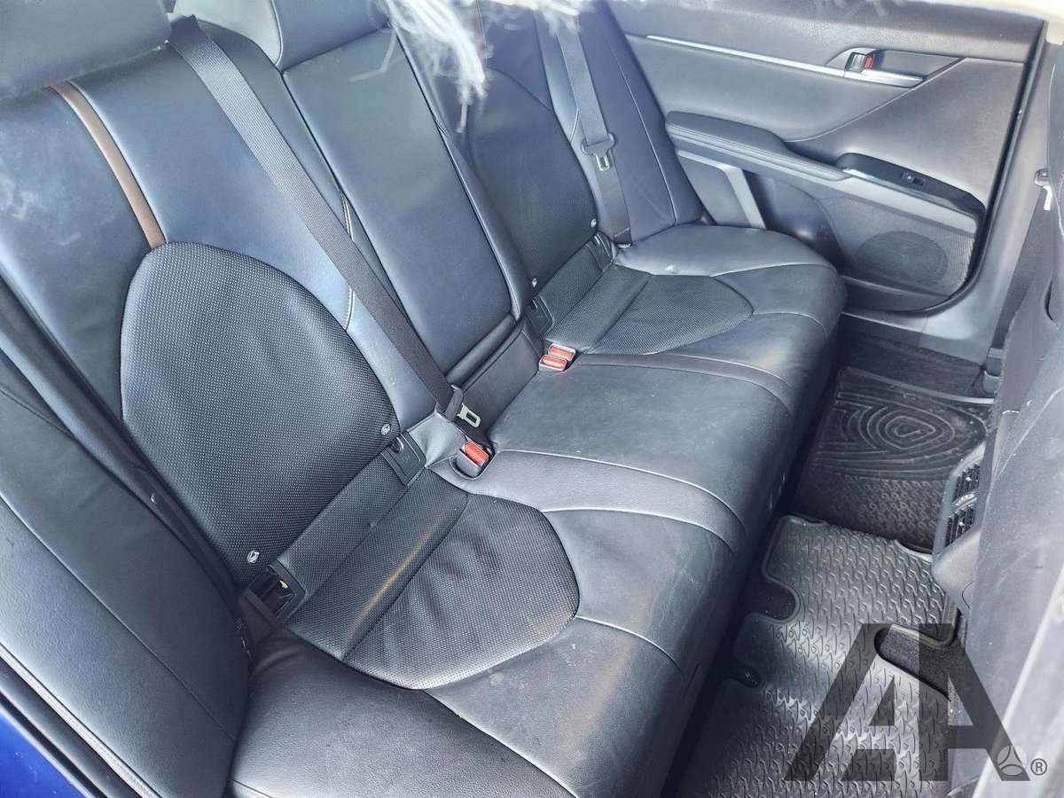 Toyota Camry Xle