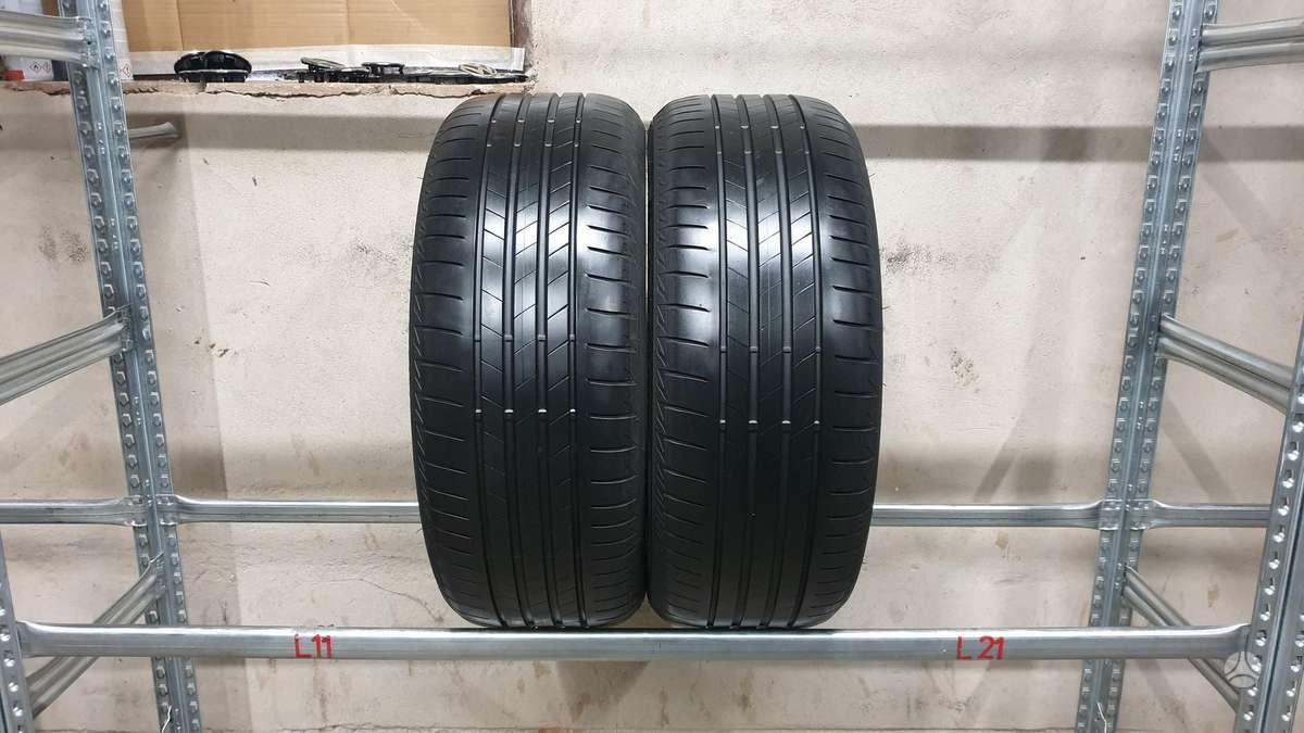 Bridgestone Turanza T005, летние 225/50 R18
