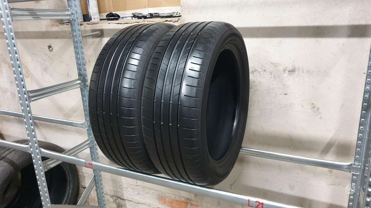 Bridgestone Turanza T005, летние 225/50 R18