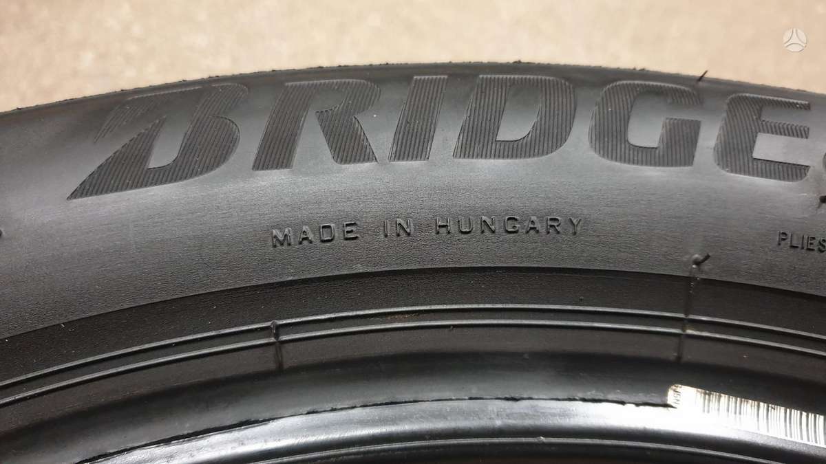 Bridgestone Turanza T005, летние 225/50 R18