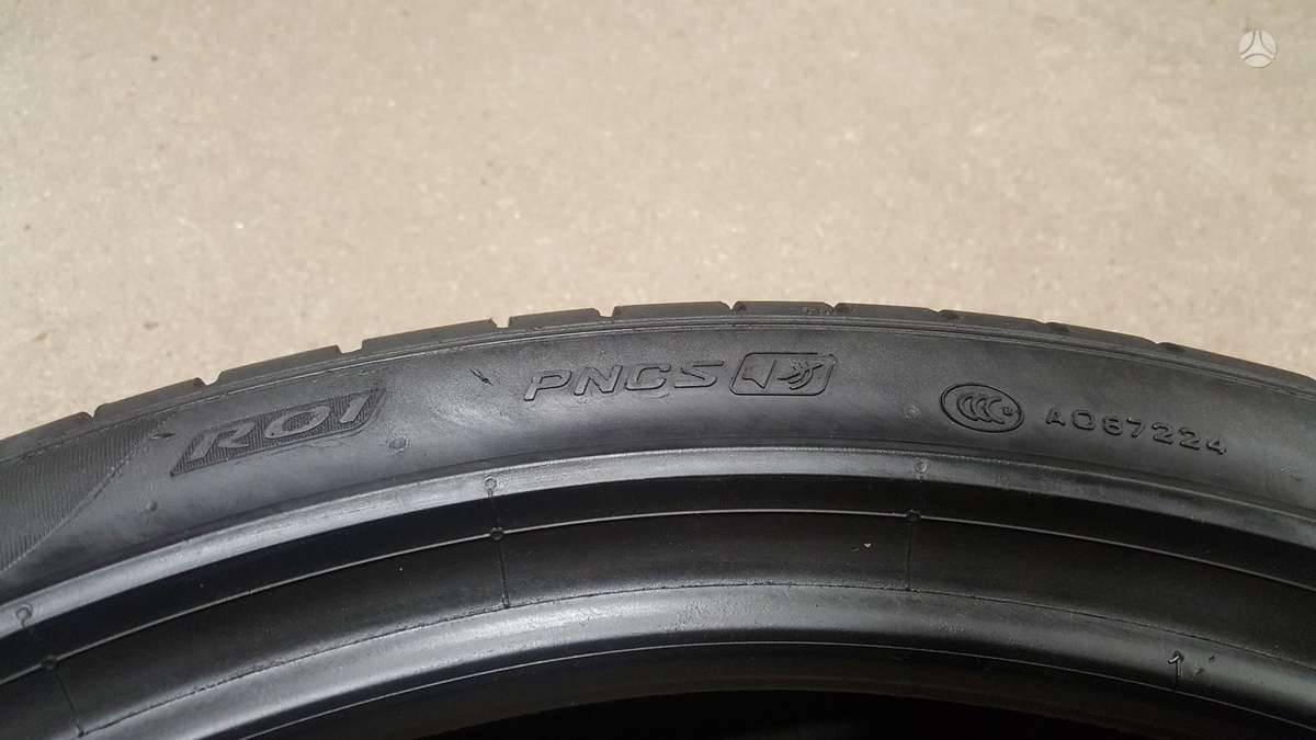 Pirelli PZero TM, summer 255/40 R21