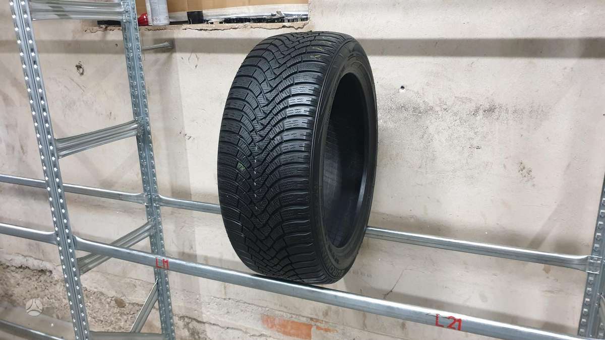 Falken EuroWinter HS01, žieminės 235/45 R18