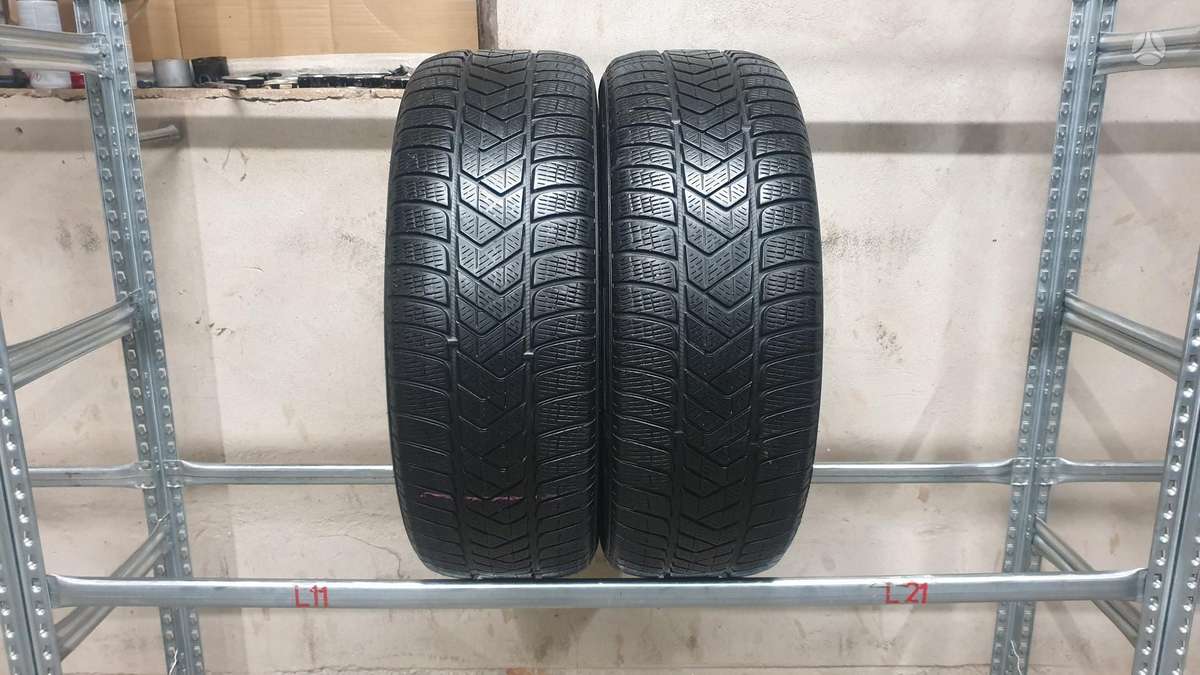 Pirelli ScorpionWinter, зимние 235/55 R19