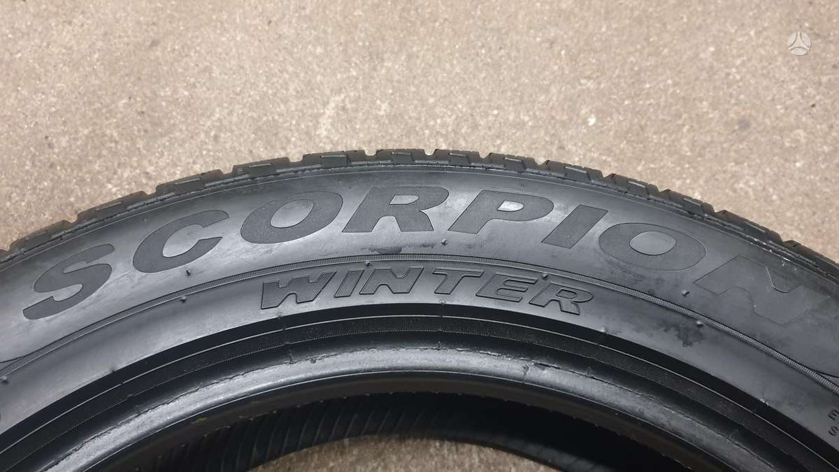 Pirelli ScorpionWinter, winter 235/55 R19