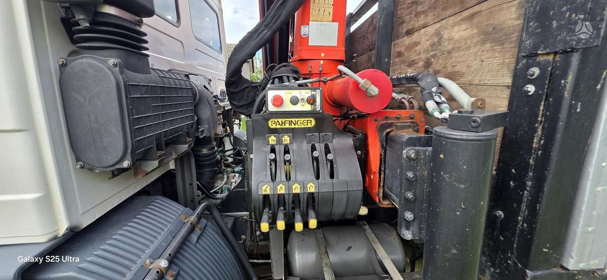 Volvo Fl15, crane trucks