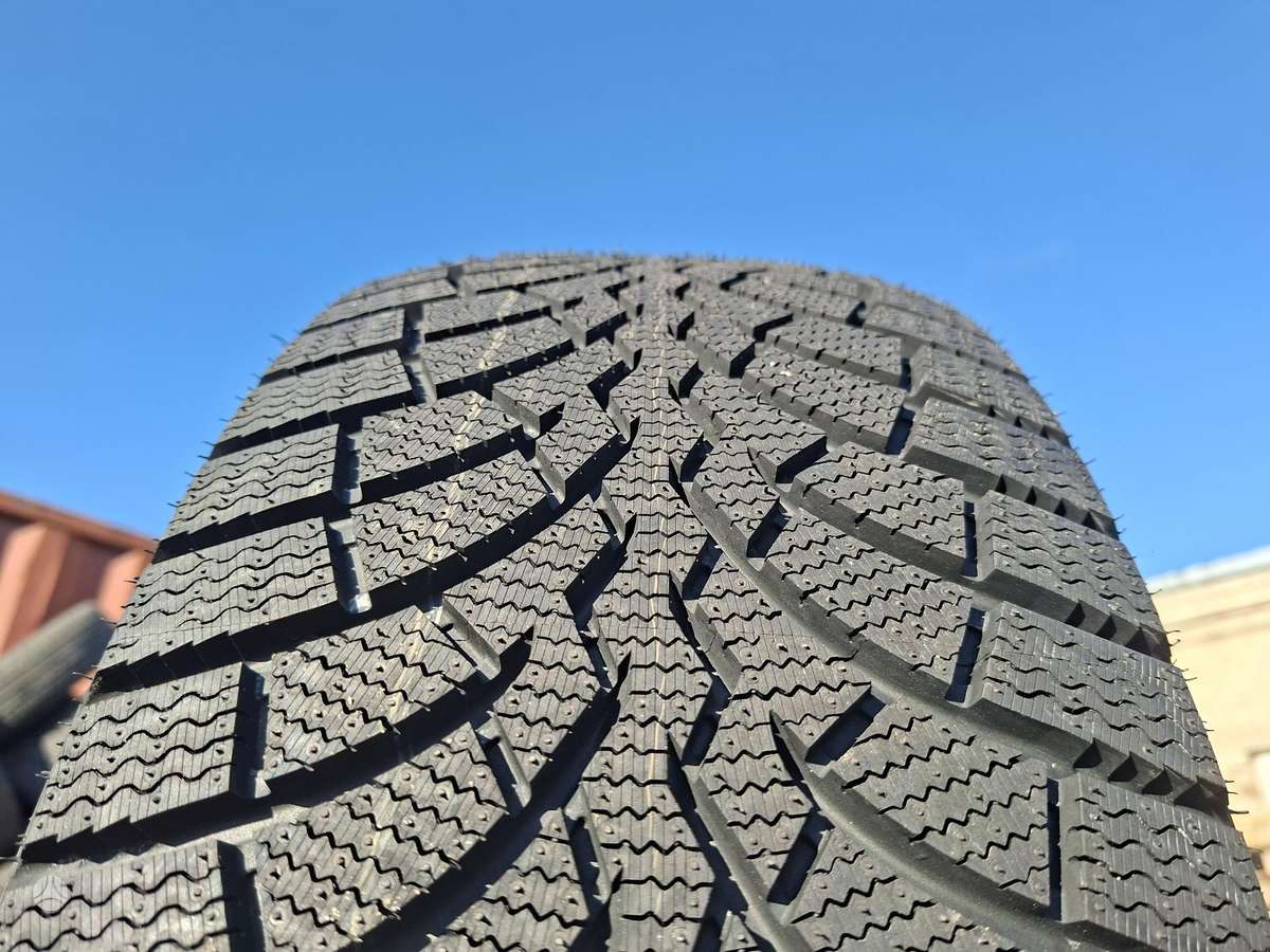 Austone, winter 225/55 R18