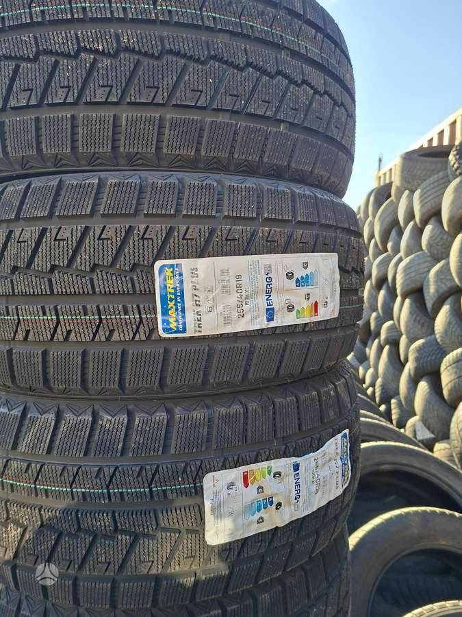 Maxtrek, зимние 255/40 R19
