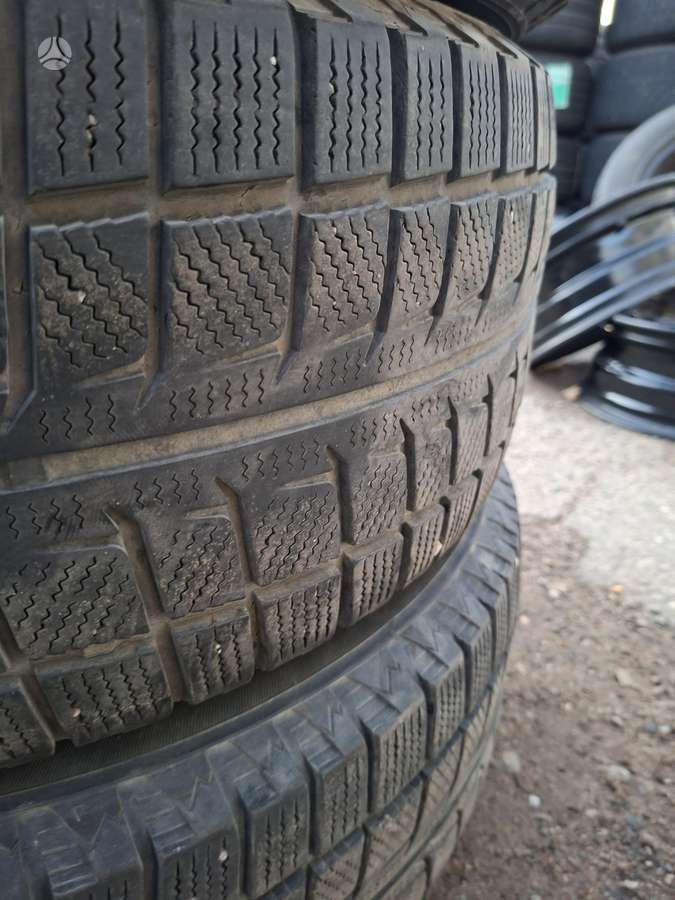 Goodride, žieminės 235/55 R17