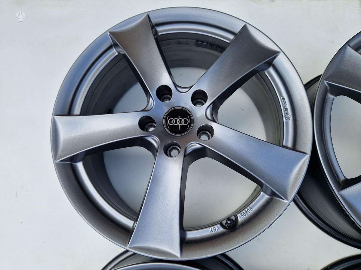 Audi A5, A6, light alloy, R18