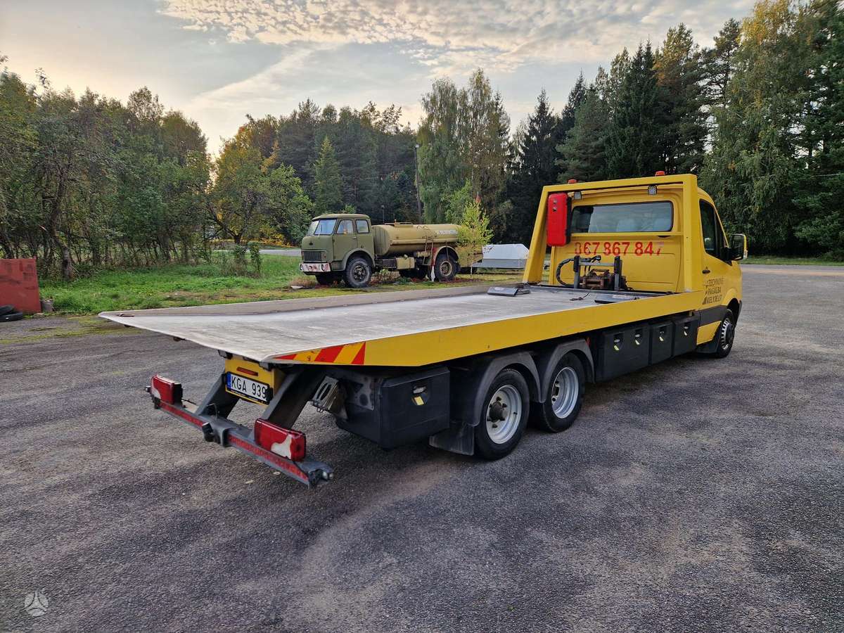 Volkswagen Crafter, auto transporters