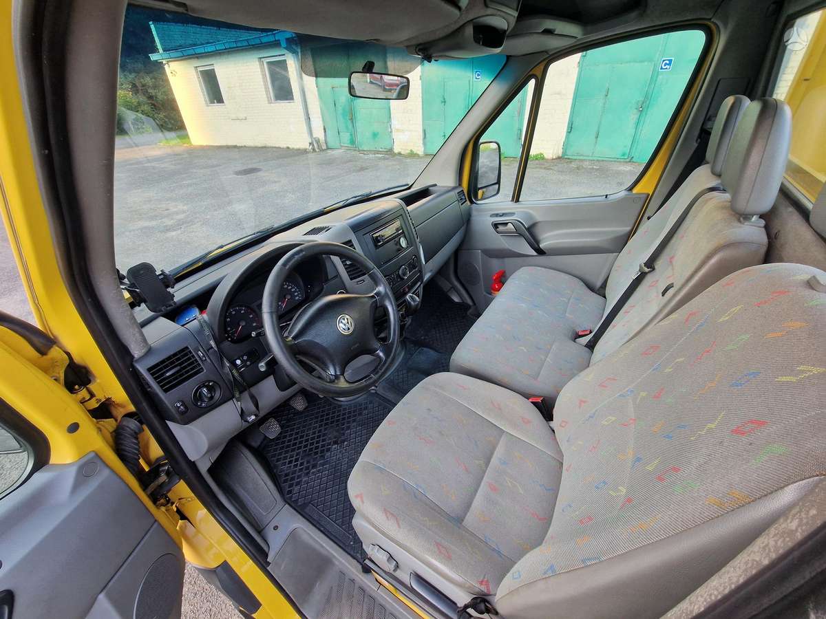 Volkswagen Crafter, auto transporters