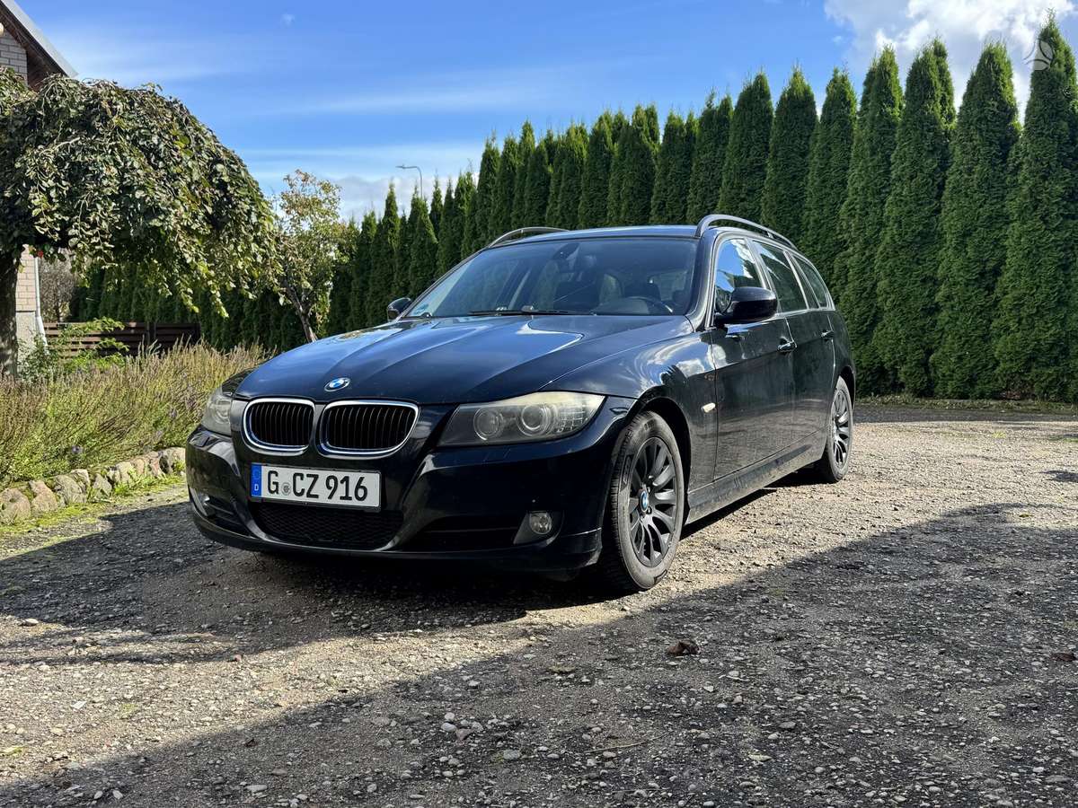 BMW 320