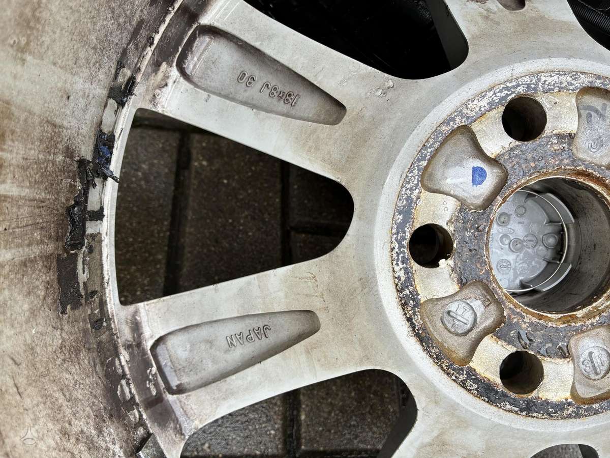 Lexus, lengvojo lydinio, R18