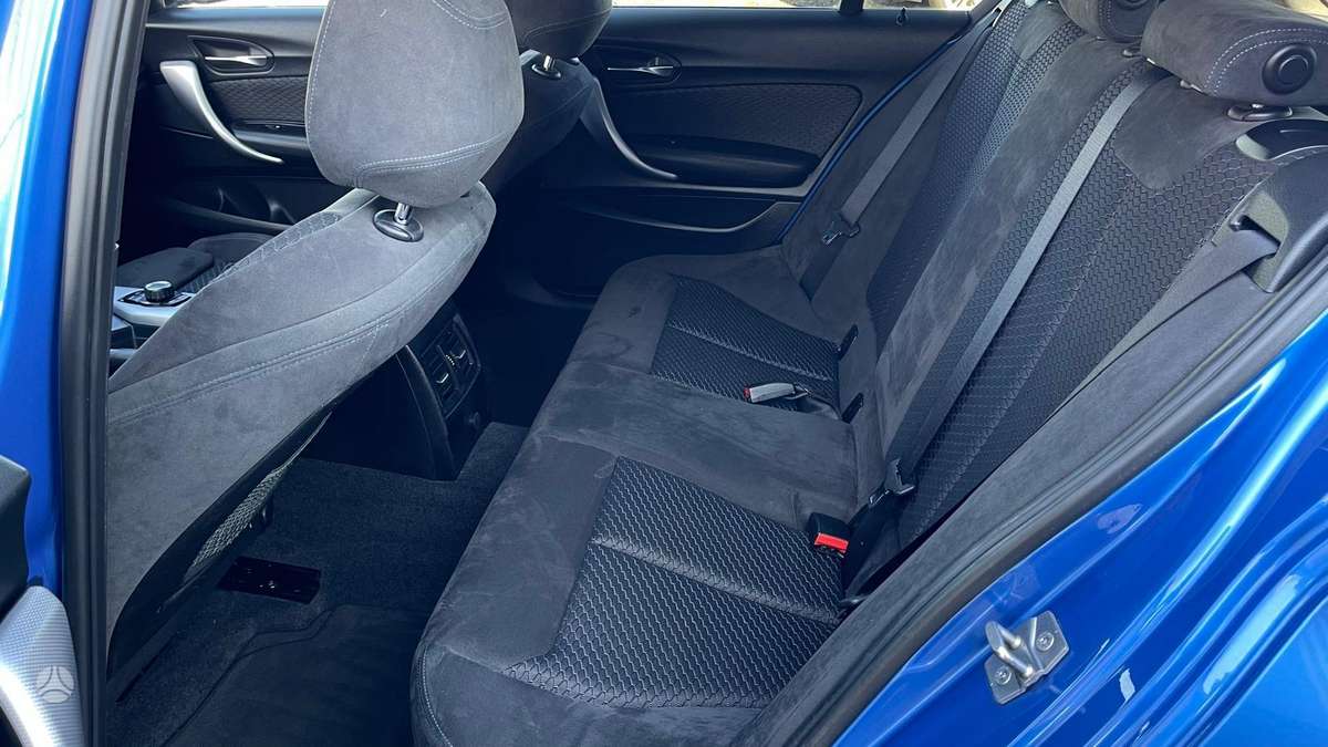 BMW 116, 2.0 l., hatchback