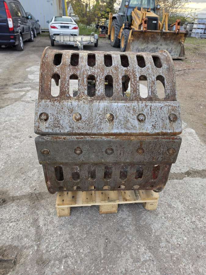 Atlas Copco MG800, грейферы