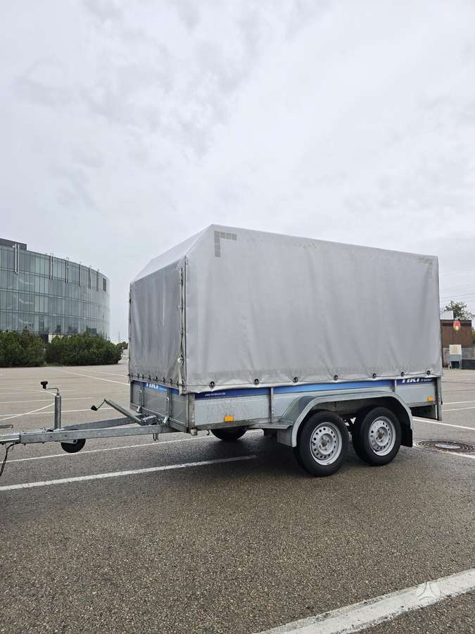 Tiki Treiler, passenger car trailers
