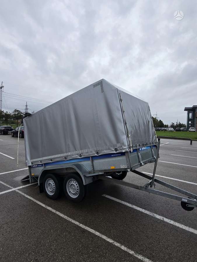 Tiki Treiler, passenger car trailers