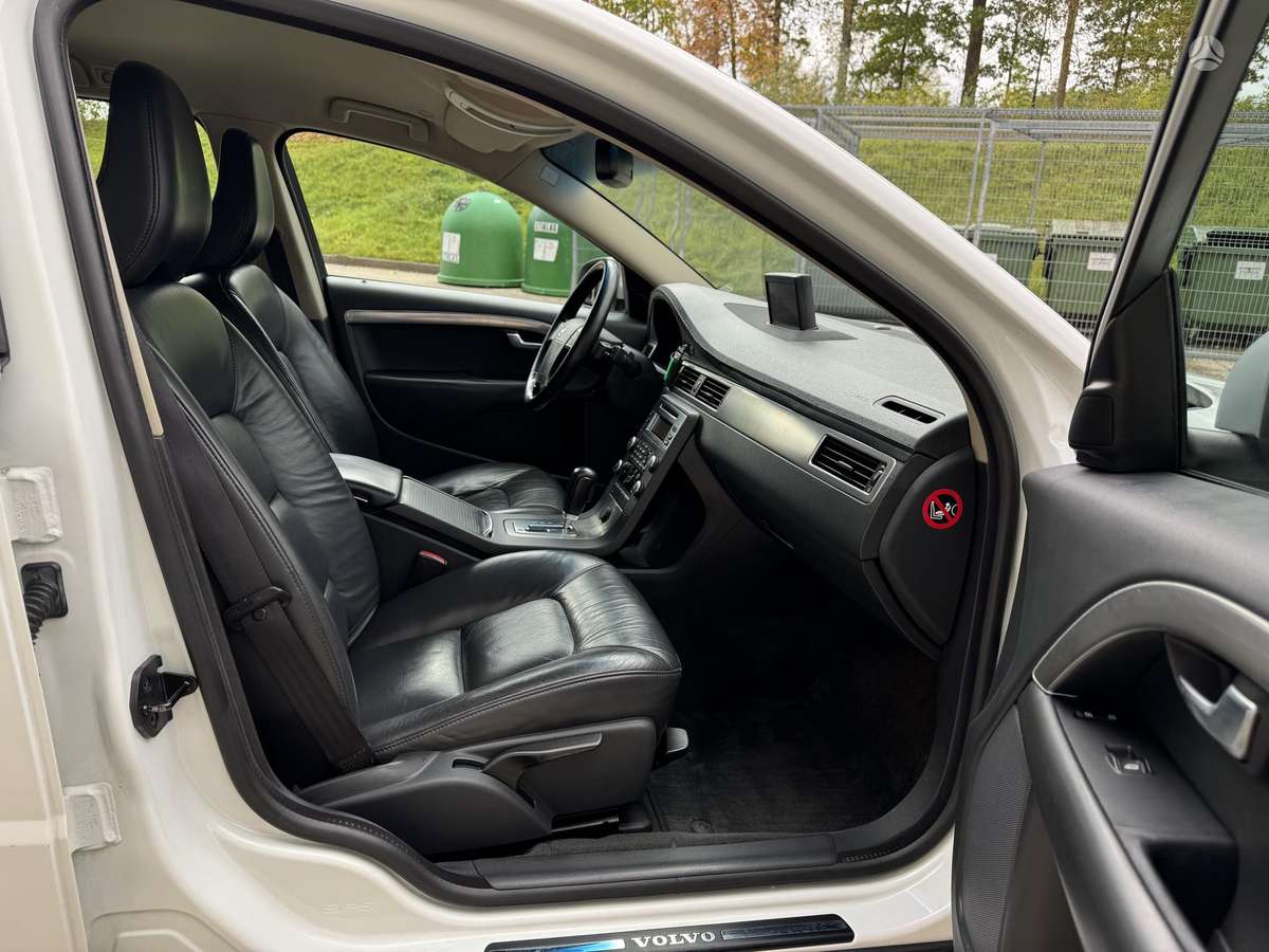 Volvo V70, 2.4 l., Универсал
