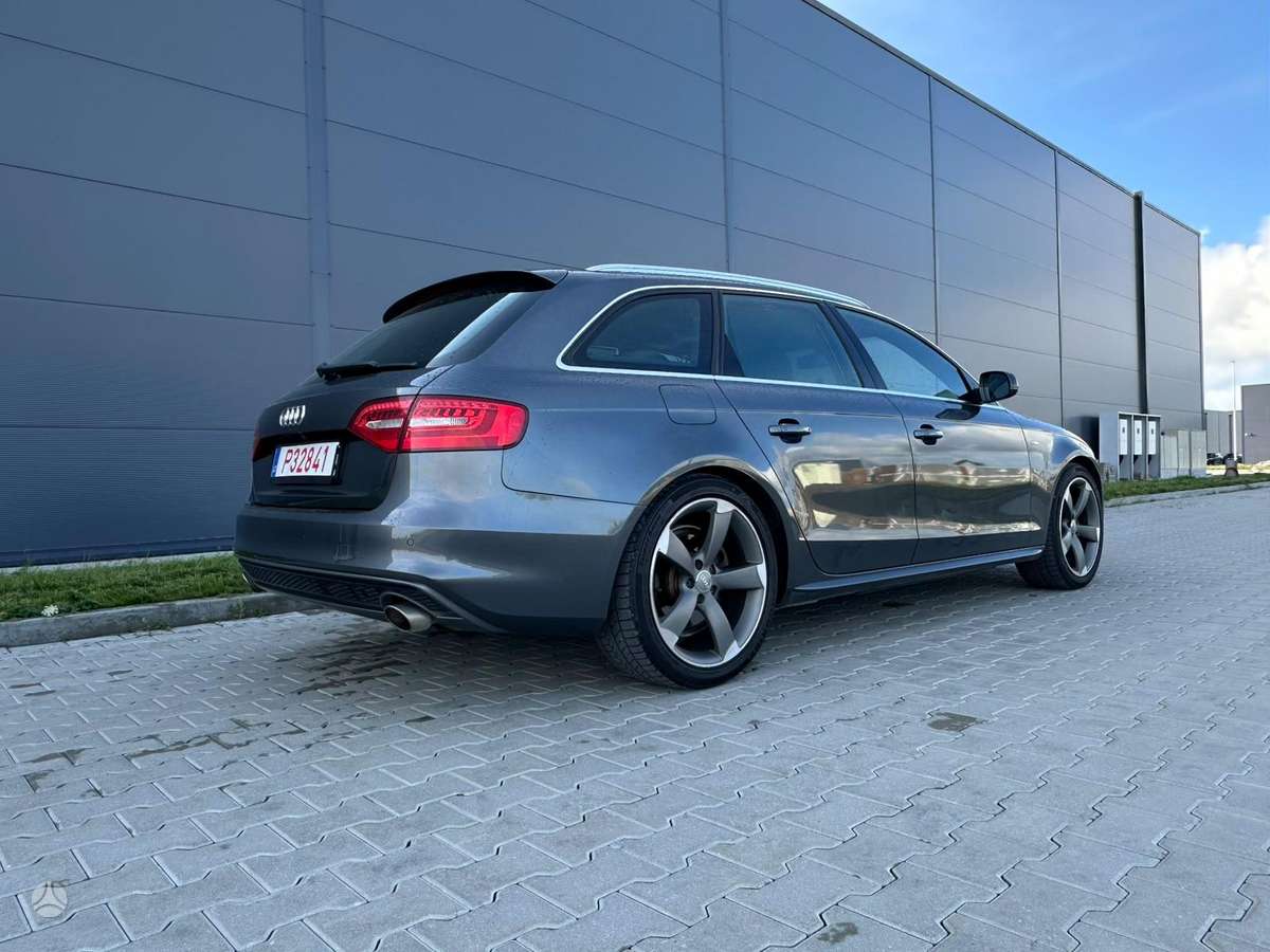 Audi A4, 3.0 l., Универсал
