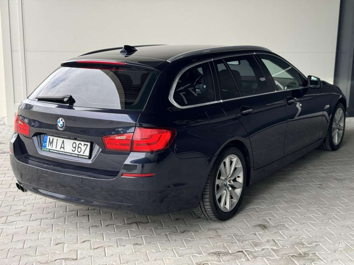 BMW 520, 2.0 l., wagon