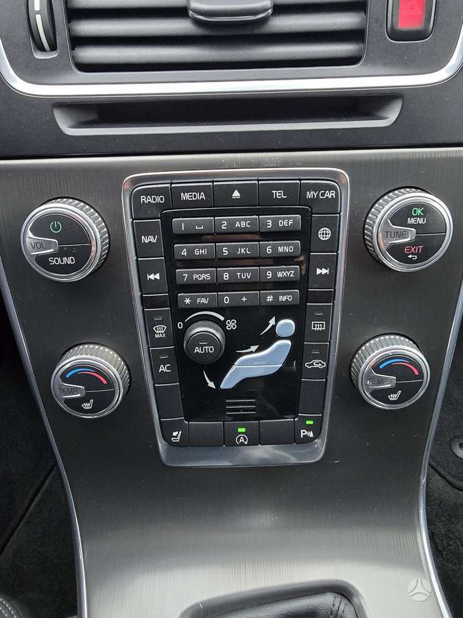 Volvo V60, 2.0 l., Универсал