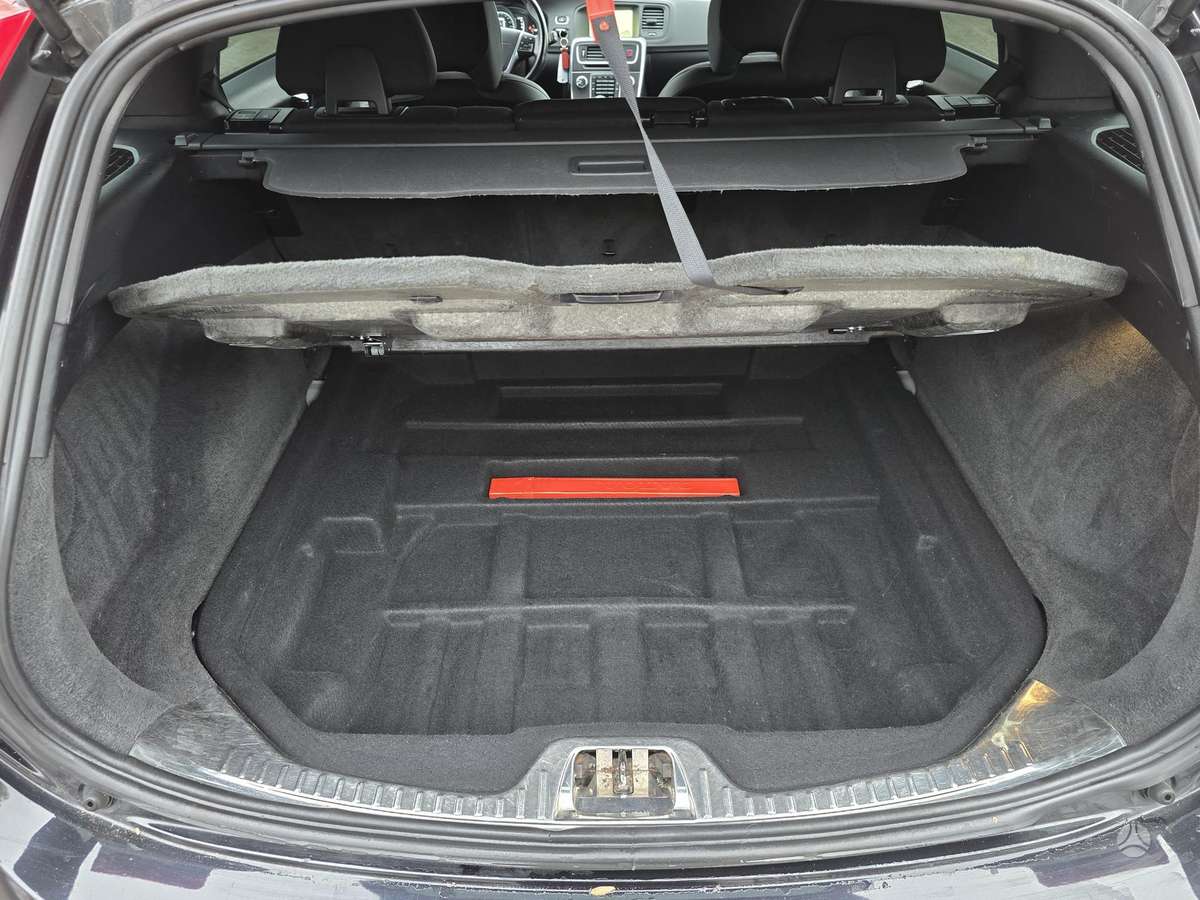 Volvo V60, 2.0 l., Универсал