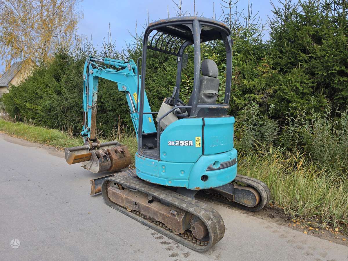 Kobelco SK25SR-6, мини-экскаваторы