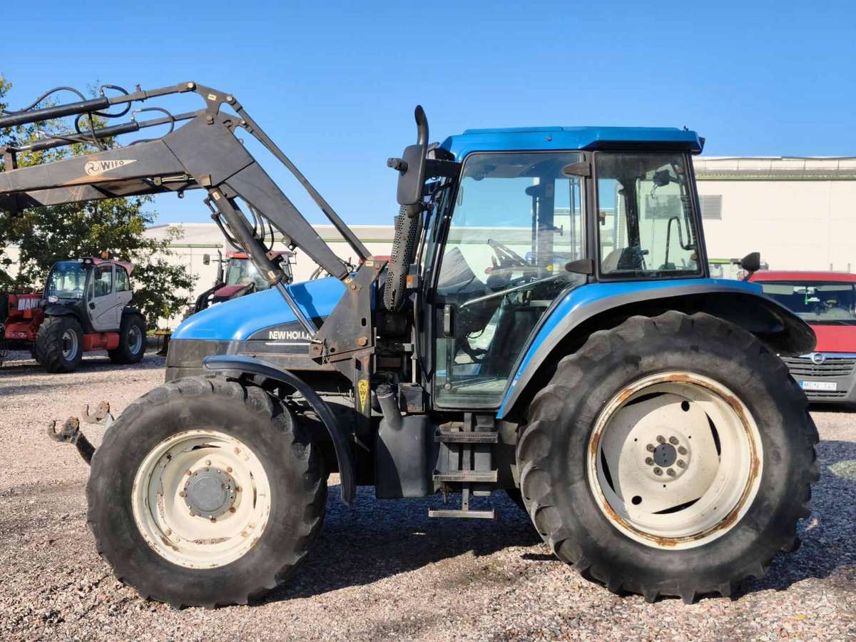 New Holland TS 115, traktoriai