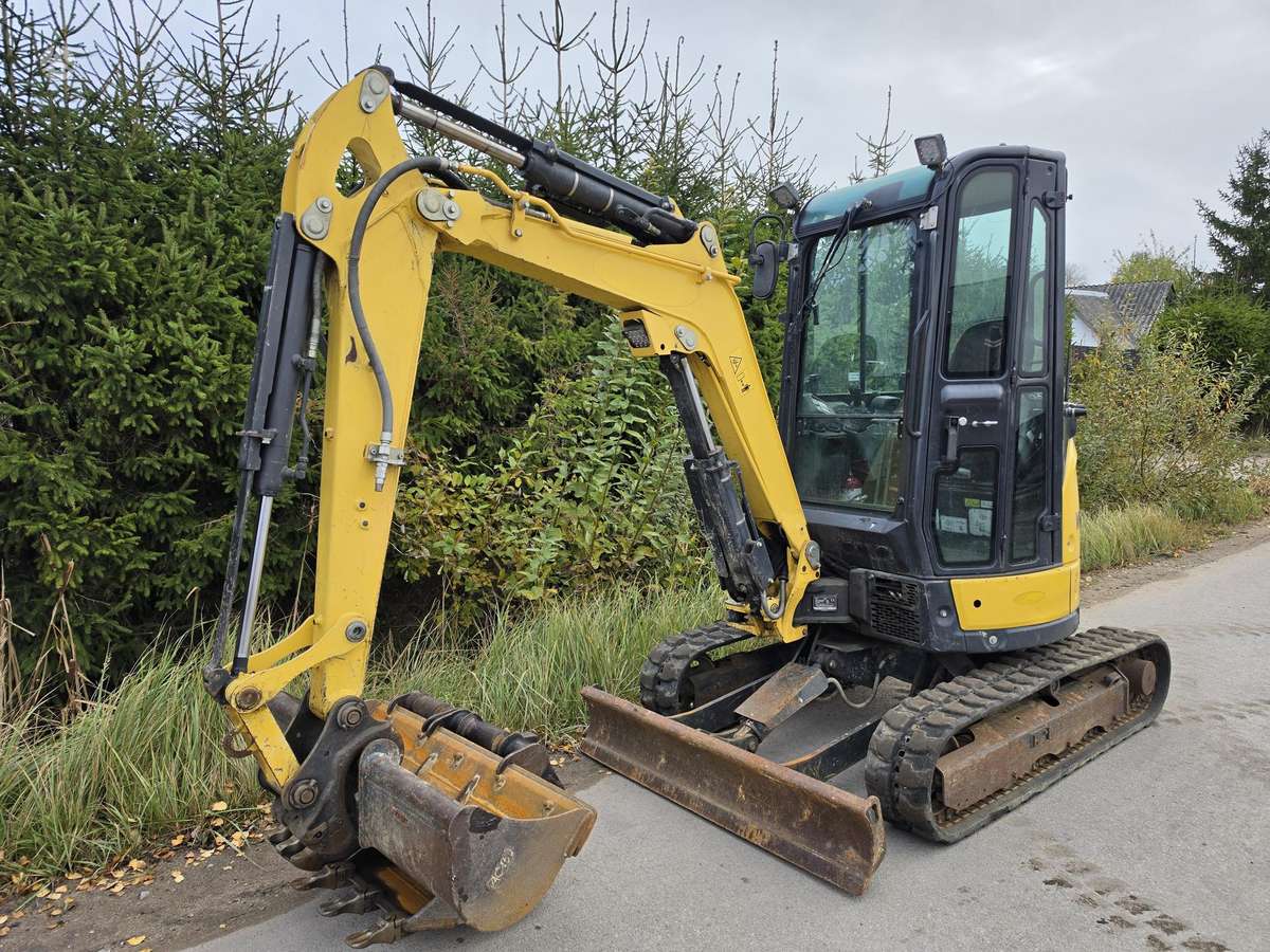 Yanmar VIO27-6, mini ekskavatoriai