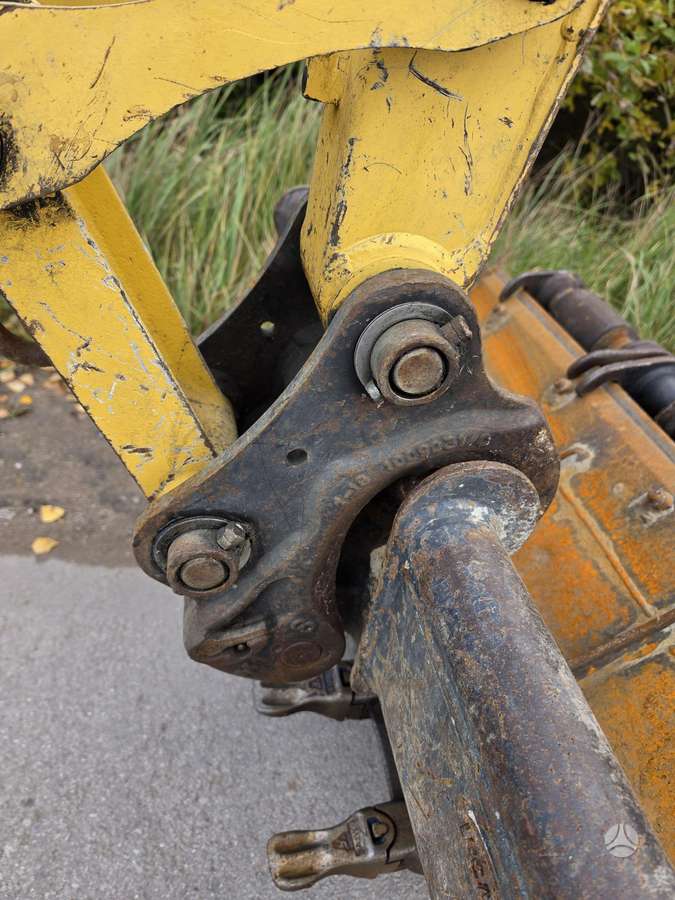 Yanmar VIO27-6, mini excavator