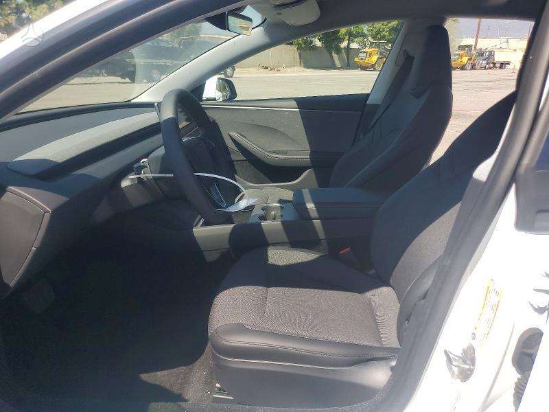 Tesla Model 3, 60 кВт·ч, Седан