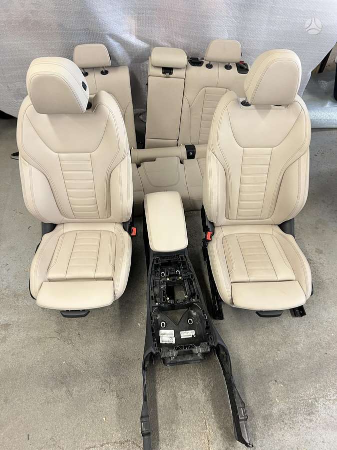 BMW X3, BMW X3 G01, сиденья