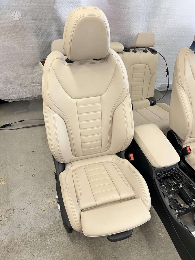 BMW X3, BMW X3 G01, сиденья