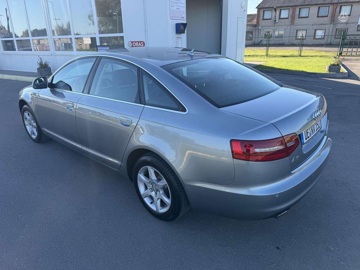 Audi A6, 2.0 l., Седан
