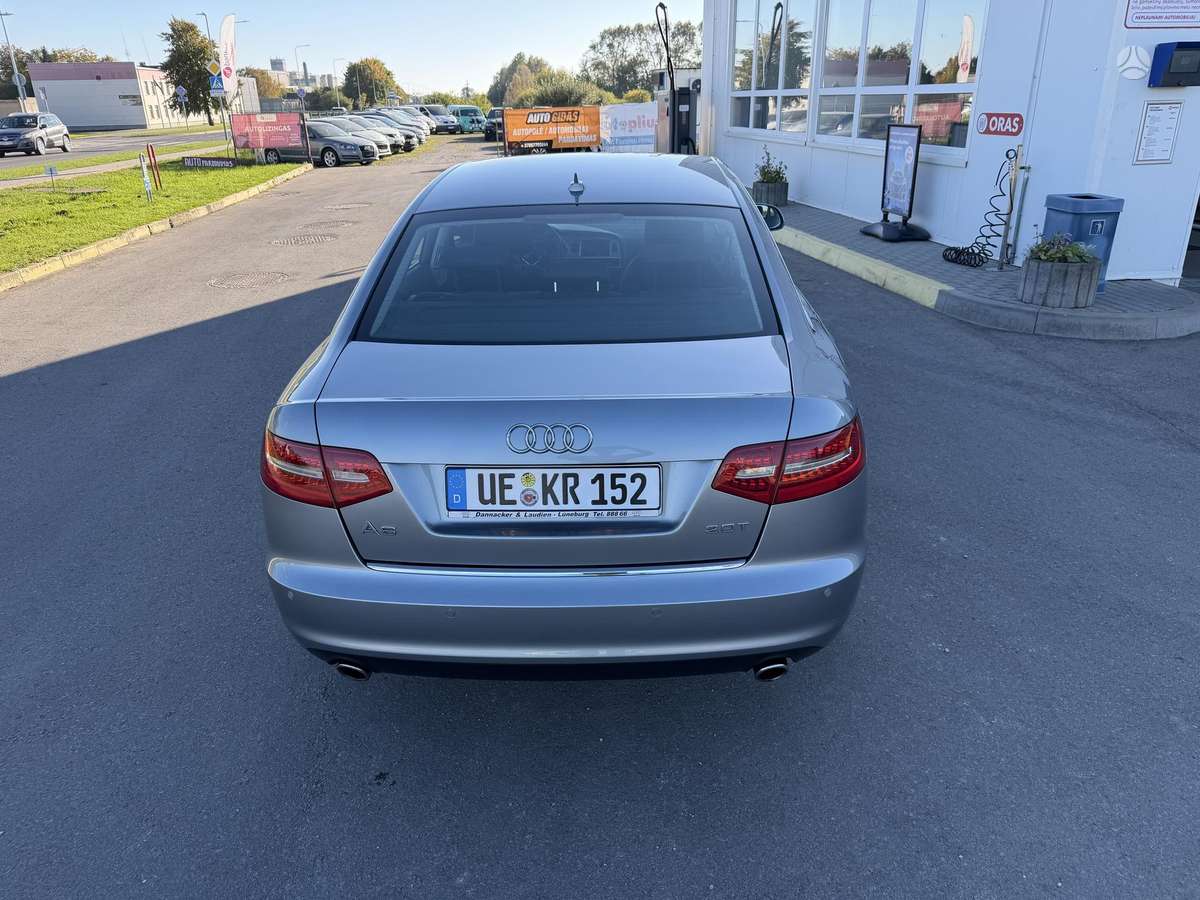 Audi A6, 2.0 l., Седан