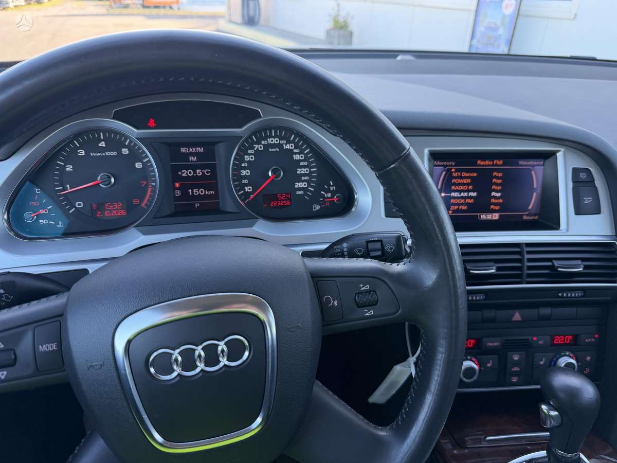Audi A6, 2.0 l., Седан