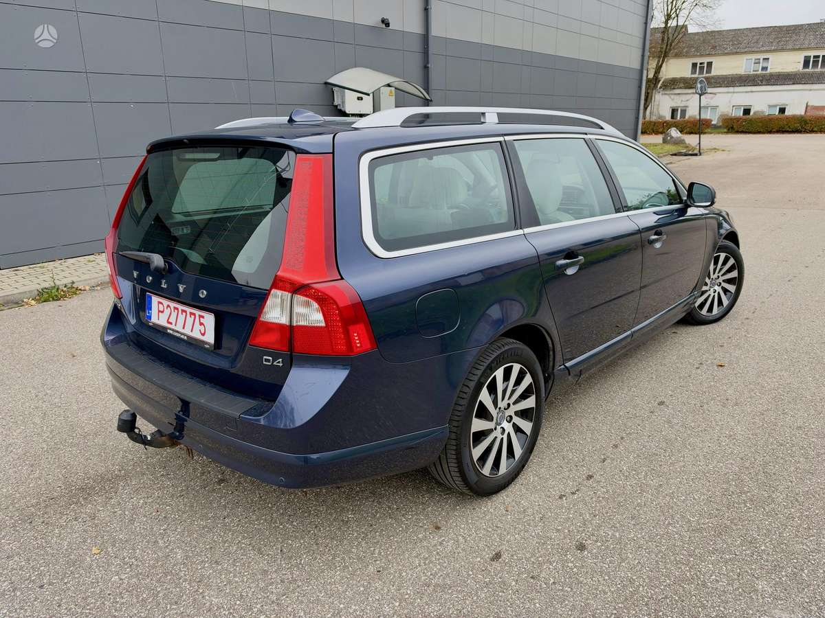 Volvo V70, 2.0 l., Универсал