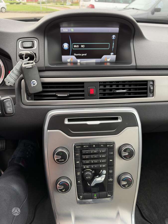 Volvo V70, 2.0 l., Универсал