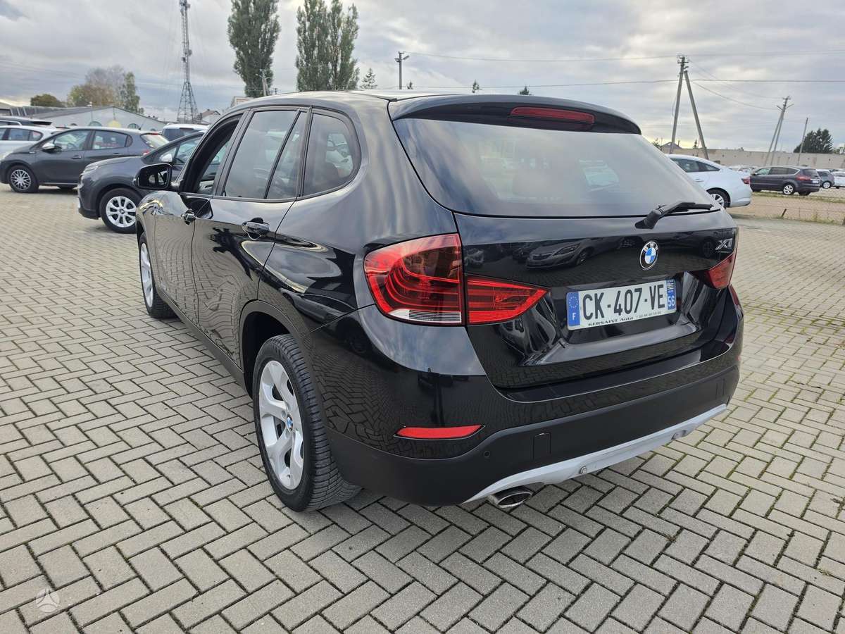 BMW X1, 2.0 l., Хэтчбек