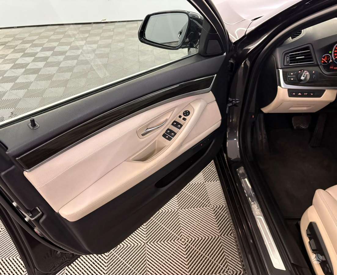BMW 530, 3.0 l., Универсал