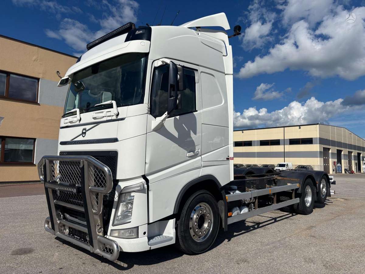 Volvo FH500, шасси