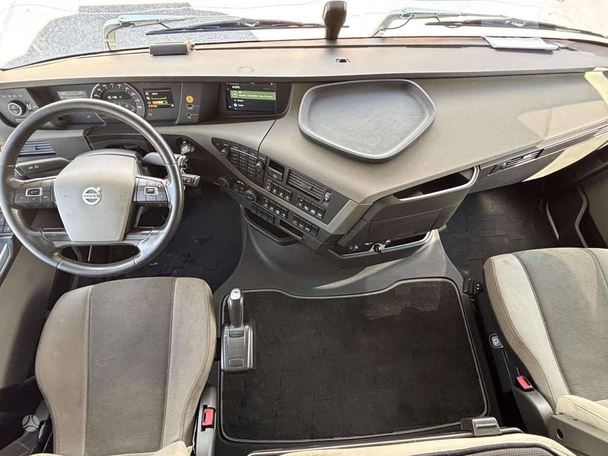 Volvo FH500, шасси